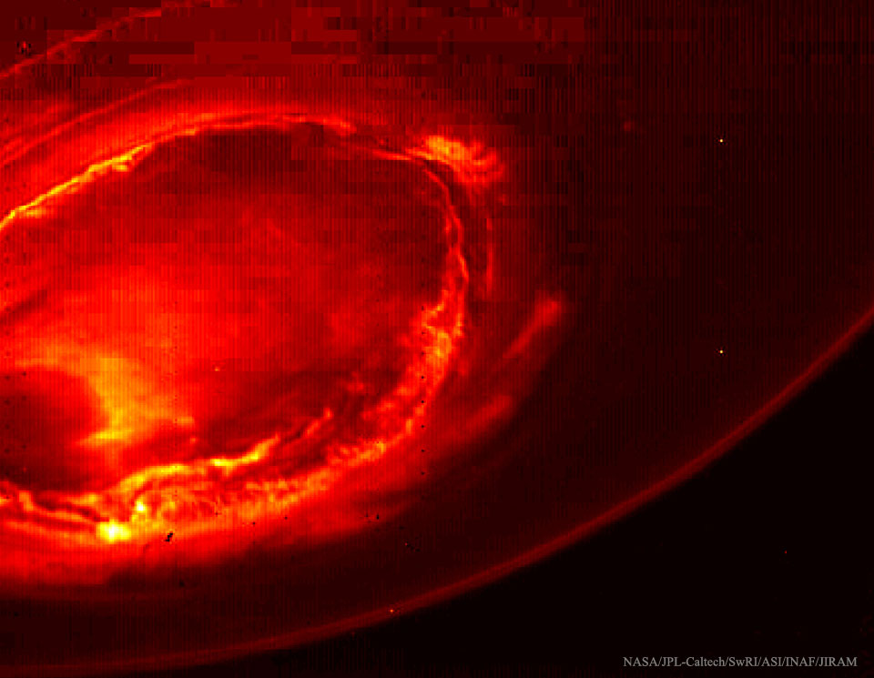 Aurora2_Juno_960.jpg