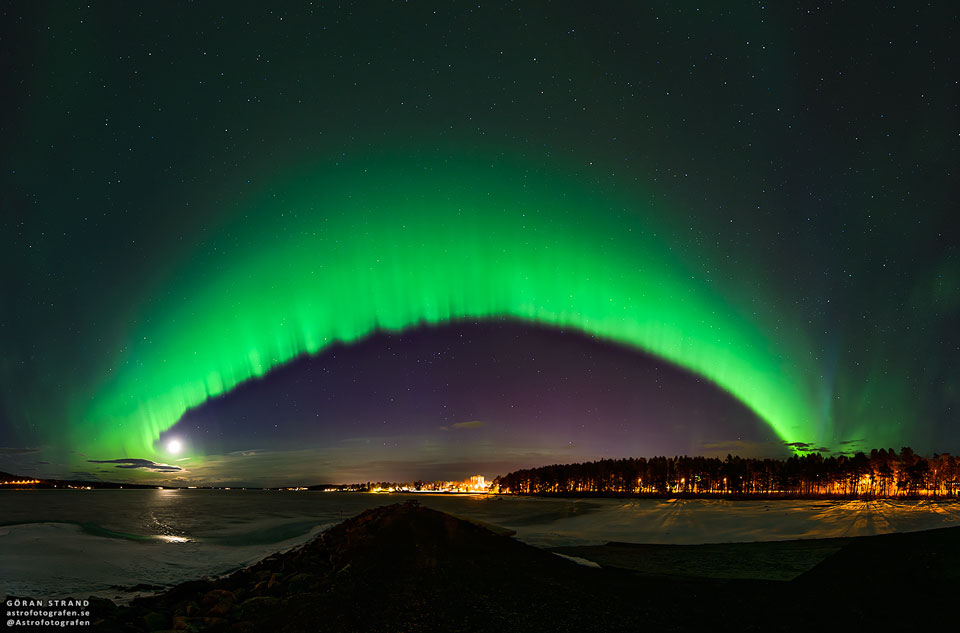 AuroraSweden_Strand_960.jpg