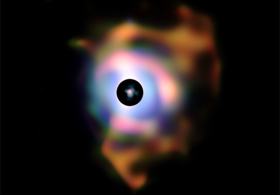 BetelgeuseCircumstellar_eso900.jpg