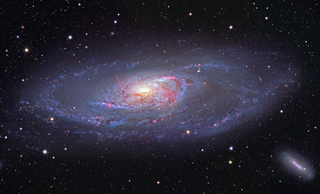 M106-NOAO-HST-1024c.jpg