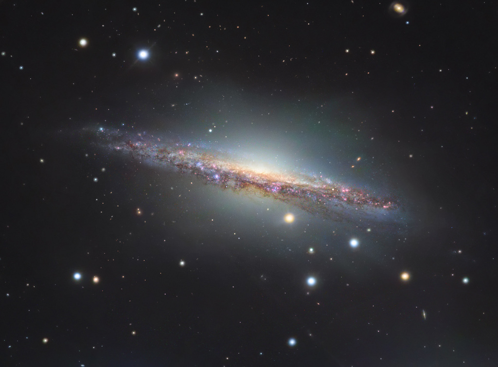 NGC1055-ESO-Crop1024_1.jpg