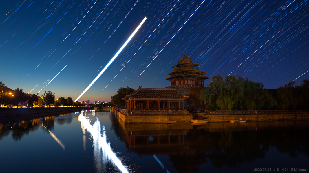 Star-trail-of-planets1067.jpg