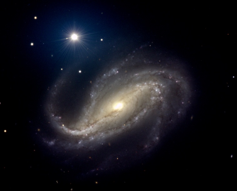 ngc613_eso_c33.jpg