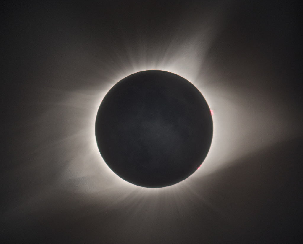 solareclipseHDR_largeDemeter1024.jpg