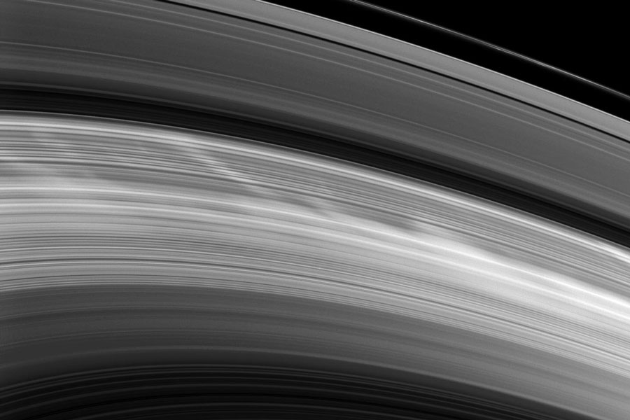 spokes2_cassini.jpg
